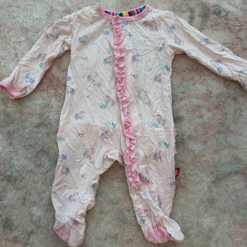 Magnetic Me Light Pink Floral Footie
